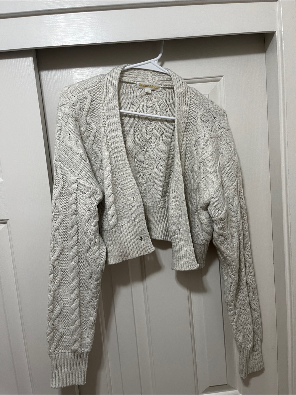 Cropped Cable-Knit Cardigan Sweater - Cream